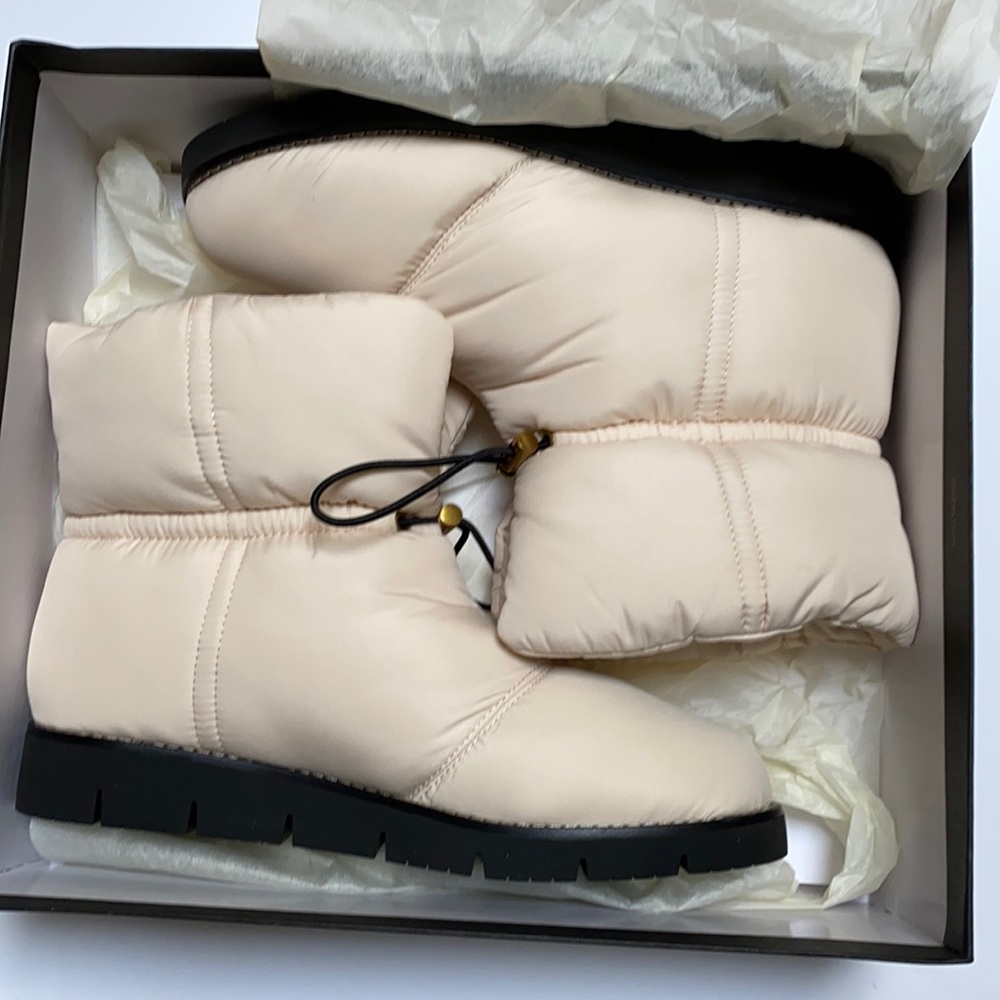 NWT J Crew Winter Puffer Boots